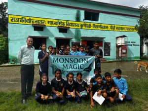 Local school children and nature guides participating in the Monsoon Magic nature education program by Chakhuli in Rathuwadhab village.